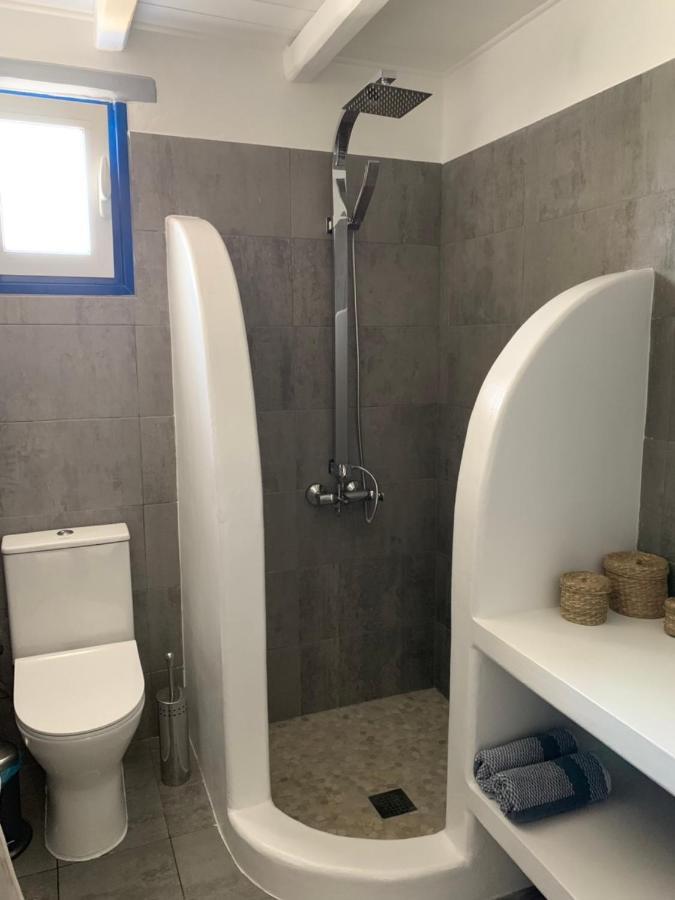 Parian White Luxury Apartments Párosz Kültér fotó